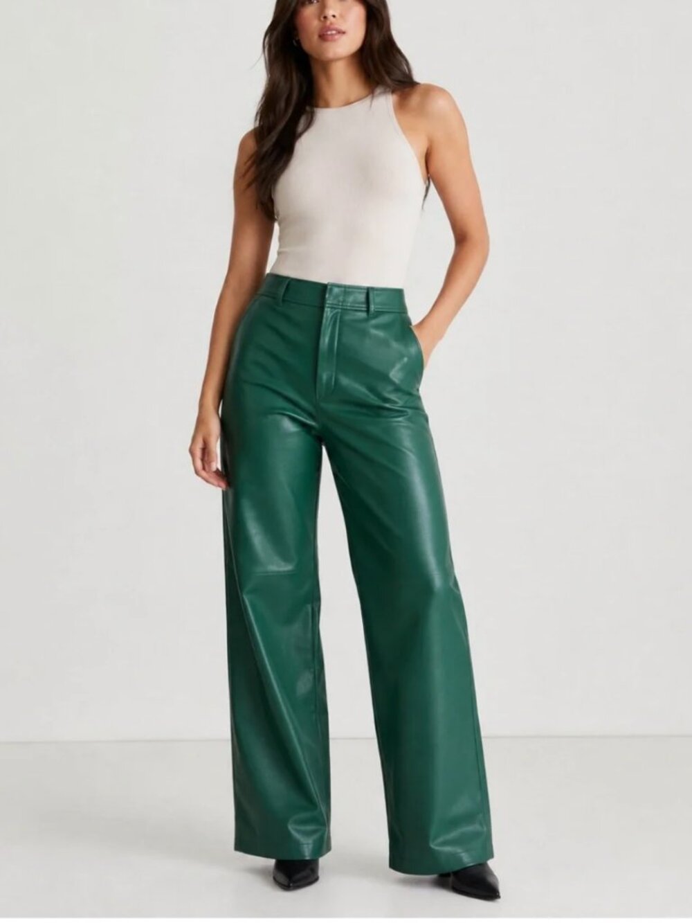 Wilfred The Melina Pant High-Waisted Vegan Leather Straight Leg Dark Green